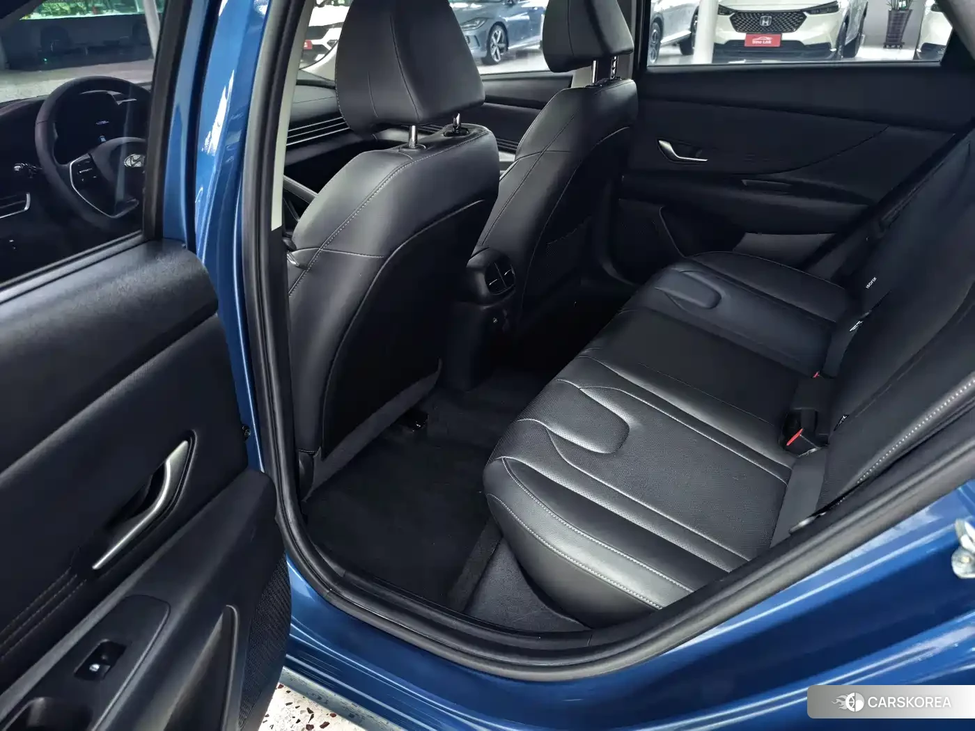 Hyundai Elantra id 4576364 из Китая 15