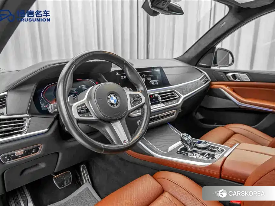 BMW X7 id 4601914 из Китая 15