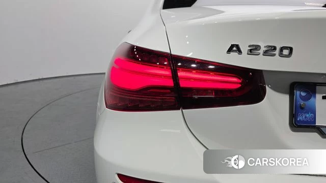 Mercedes-Benz A-Class W177 id 4243114 из Кореи 15