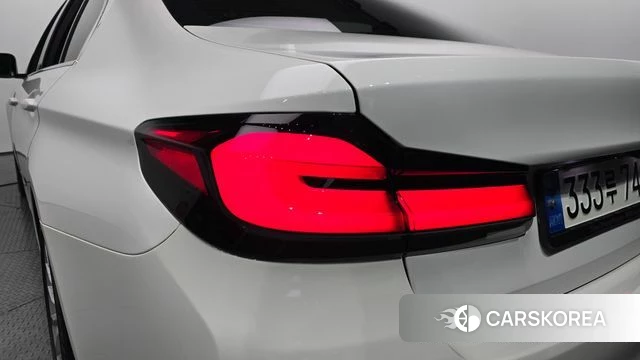 BMW 5 Series (G30) id 4555983 из Кореи 15
