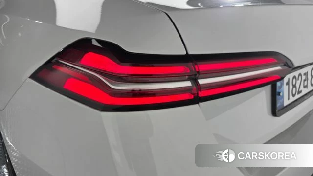 BMW 5 Series (G60) id 4186000 из Кореи 15