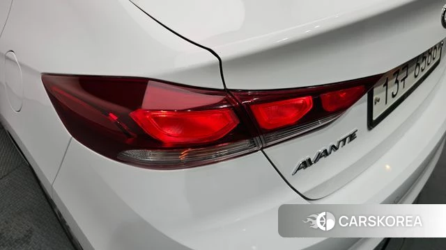 Hyundai Avante AD id 4672686 из Кореи 15