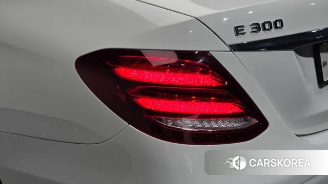 Mercedes-Benz E-Class W213 id 4900380 из Кореи 15