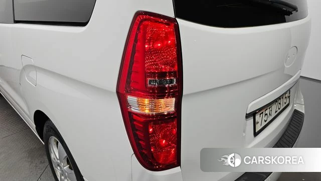 Hyundai The New Grand Starex id 4446854 из Кореи 15