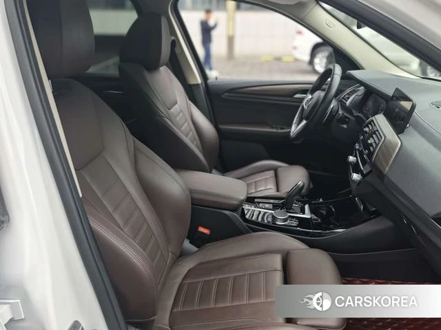 BMW X3 id 4299408 из Китая 15