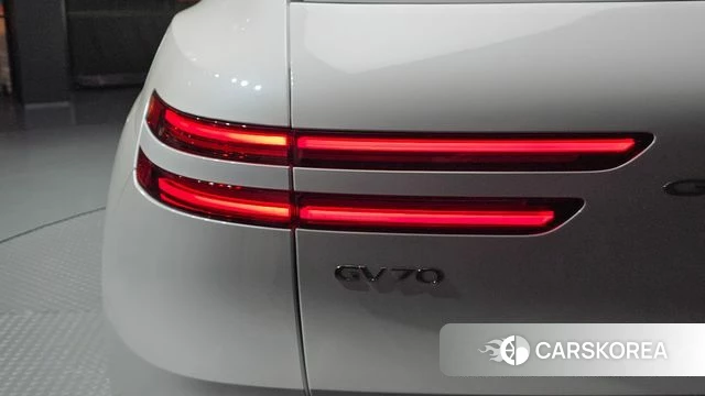 Genesis GV70 id 4607478 из Кореи 15