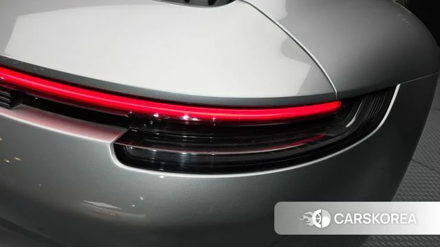 Porsche 911(992) id 4317619 из Кореи 15