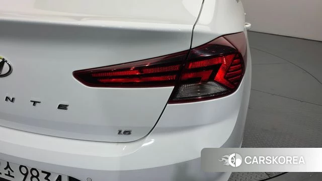 Hyundai The New Avante AD id 4384376 из Кореи 15