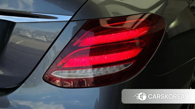 Mercedes-Benz E-Class W213 id 4785376 из Кореи 15