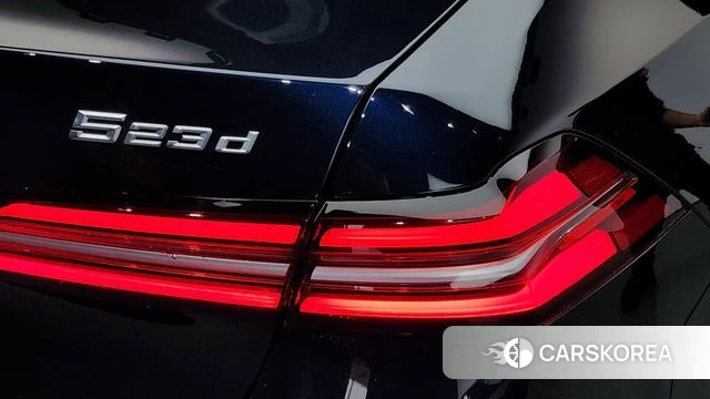 BMW 5 Series (G60) id 4791849 из Кореи 15