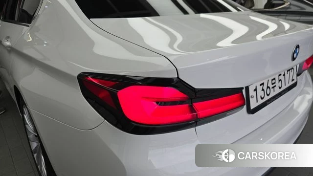 BMW 5 Series (G30) id 4507383 из Кореи 15