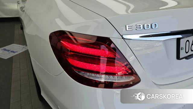 Mercedes-Benz E-Class W213 id 4430452 из Кореи 15