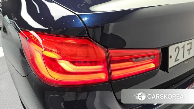 BMW 5 Series (G30) id 4615452 из Кореи 15