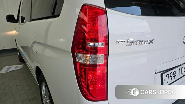 Hyundai The New Grand Starex id 4284654 из Кореи 15
