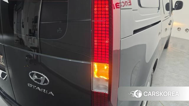 Hyundai Staria id 4603083 из Кореи 15