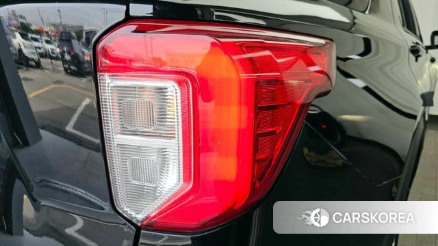 Ford Explorer 6th Generation id 4308898 из Кореи 15