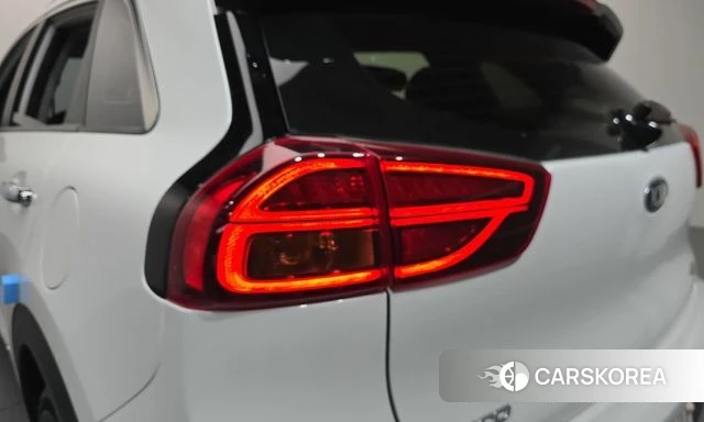 Kia The New Niro id 4936989 из Кореи 15