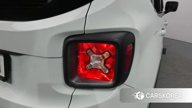 Jeep Renegade id 4187104 из Кореи 15