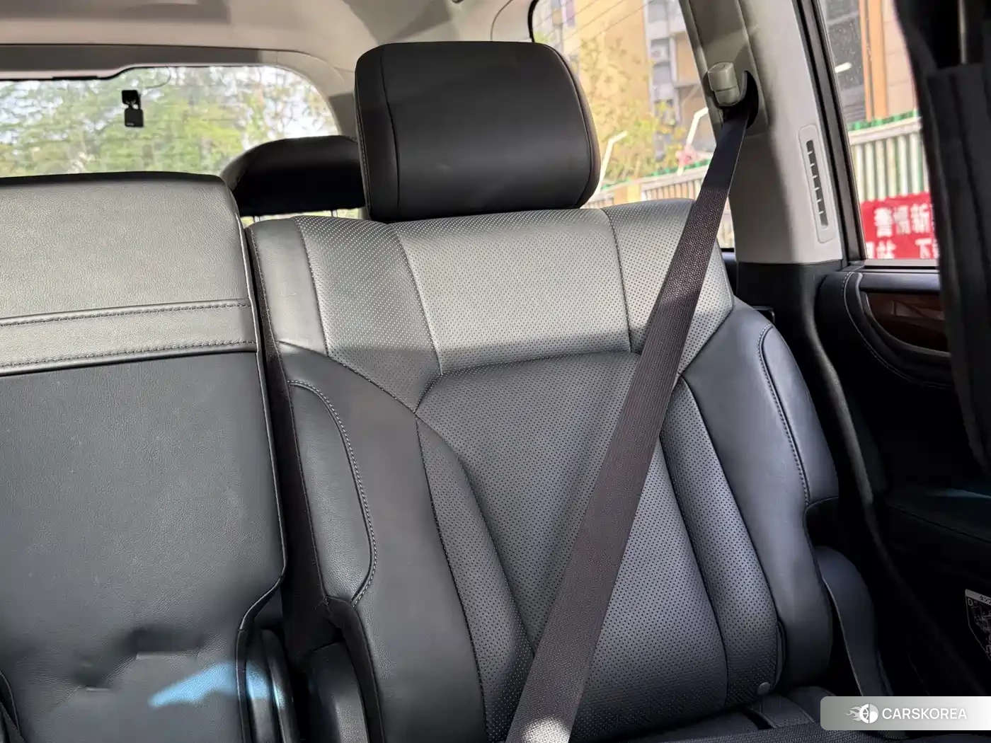Lexus LX id 4546027 из Китая 16