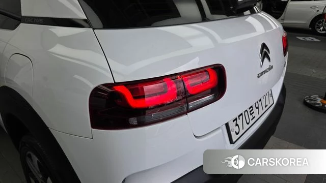 Citroen / DS C4 Cactus id 4586934 из Кореи 15