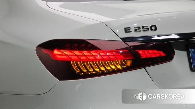 Mercedes-Benz E-Class W213 id 4759384 из Кореи 15