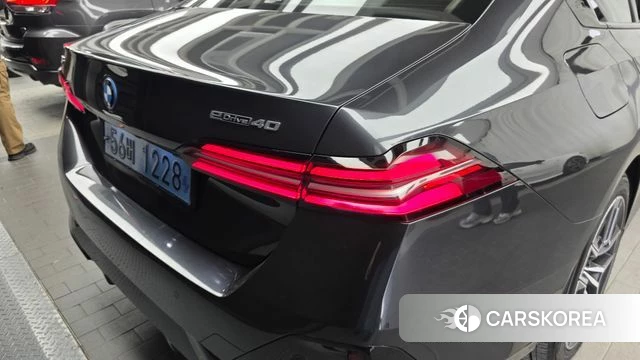 BMW i5 (G60) id 4185946 из Кореи 15