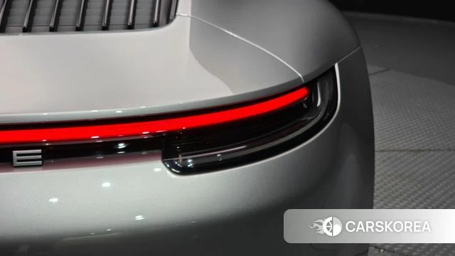 Porsche 911(992) id 4700880 из Кореи 15
