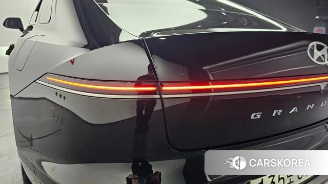 Hyundai Grandeur Hybrid (GN7) id 4921904 из Кореи 15