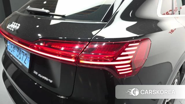 Audi e-Tron id 4338713 из Кореи 15