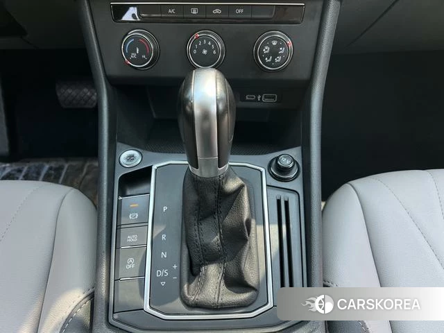Volkswagen Lavida id 4275791 из Китая 15