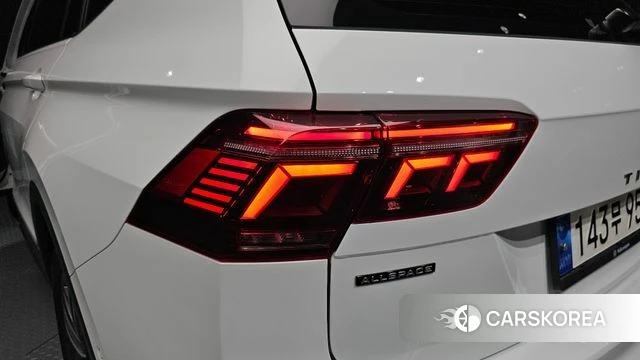 Volkswagen Tiguan Allspace id 4408913 из Кореи 15