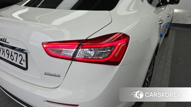 Maserati Ghibli id 4508046 из Кореи 15