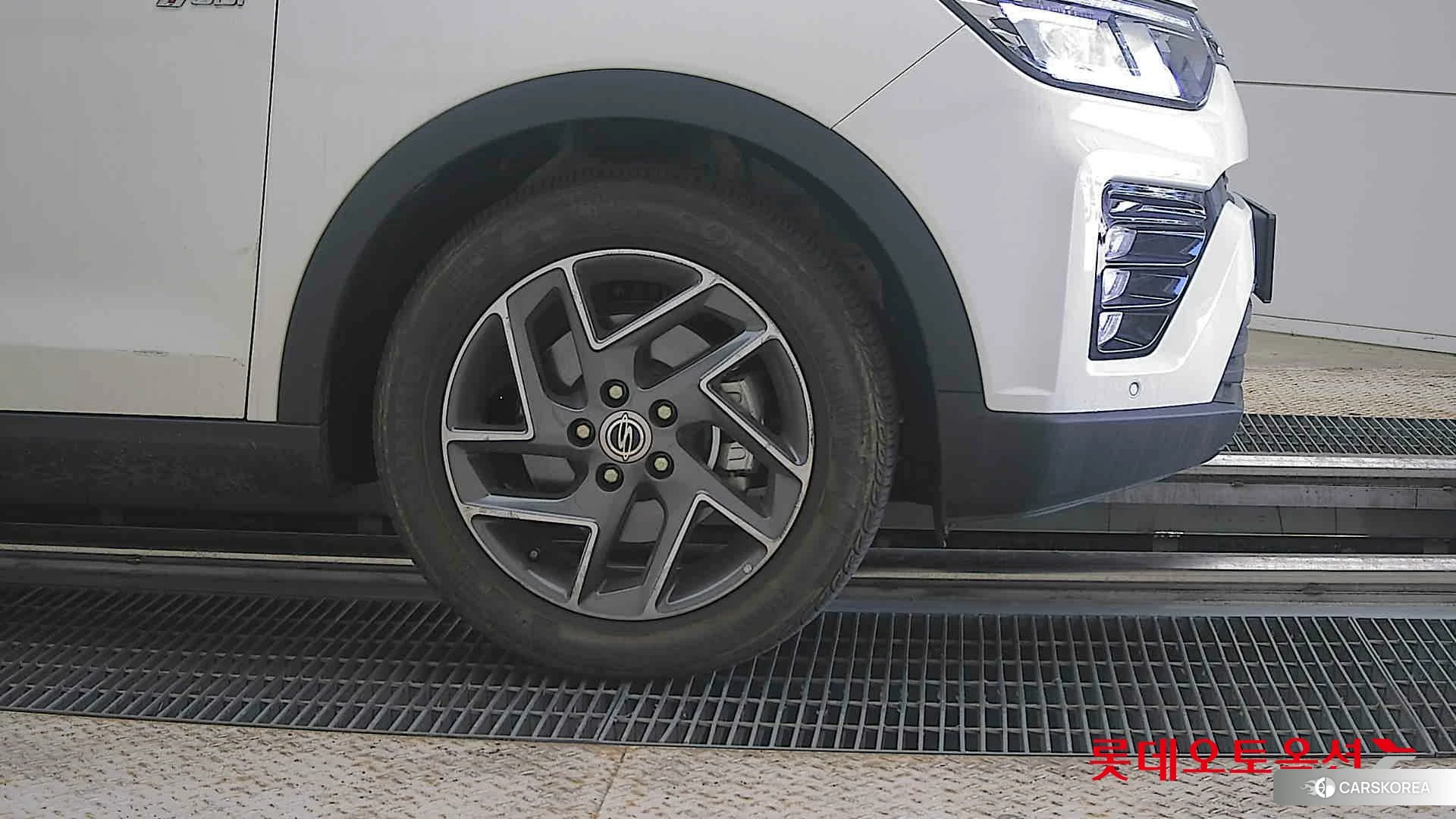 SsangYong Tivoli id 4419044 из Кореи 15