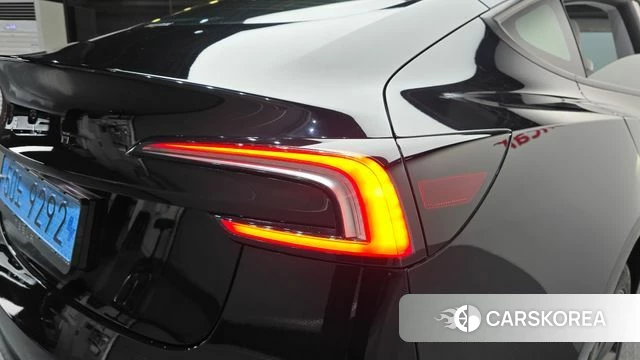 Tesla Model 3 id 4749250 из Кореи 15