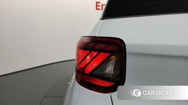 Hyundai Venue id 4458296 из Кореи 15