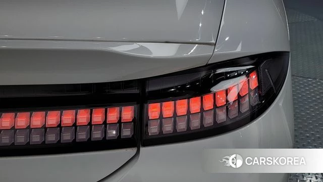Hyundai Ionic 6 id 4854420 из Кореи 15