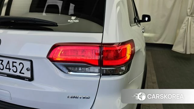 Jeep Grand Cherokee id 4286062 из Кореи 15