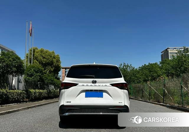 Toyota Grevia id 4272329 из Китая 15