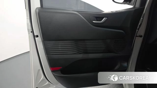 Hyundai Staria id 4279960 из Кореи 15