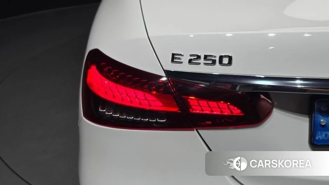 Mercedes-Benz E-Class W213 id 4579667 из Кореи 15
