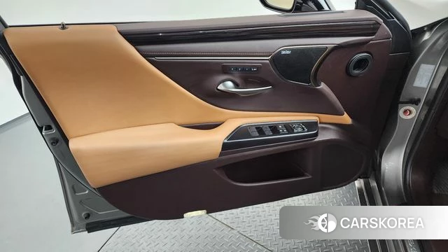 Lexus ES300h 7th generation id 4384594 из Кореи 15