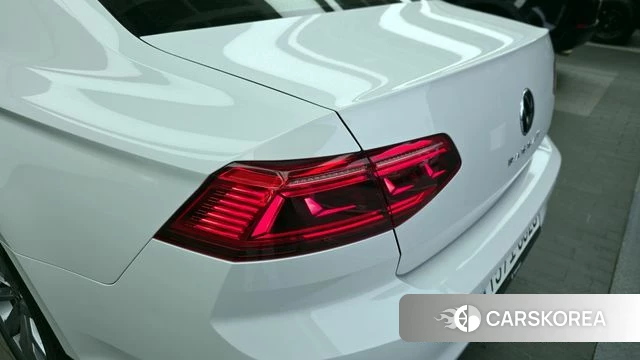 Volkswagen Passat GT (B8) id 4383460 из Кореи 15