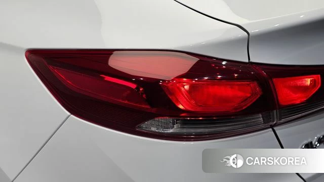 Hyundai Avante AD id 4610412 из Кореи 15