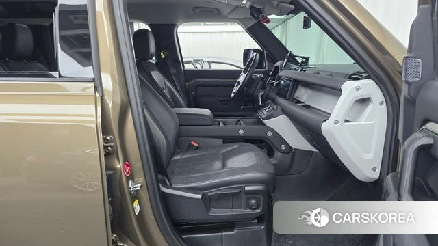 Land Rover Defender (L663) id 4746267 из Кореи 15