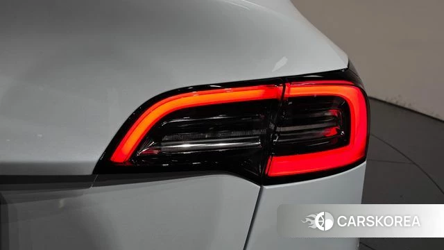 Tesla Model Y id 4778493 из Кореи 15