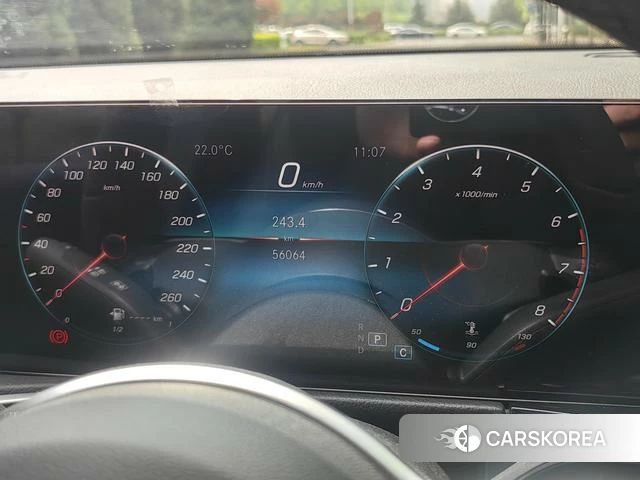Mercedes-Benz GLB id 4257223 из Китая 15