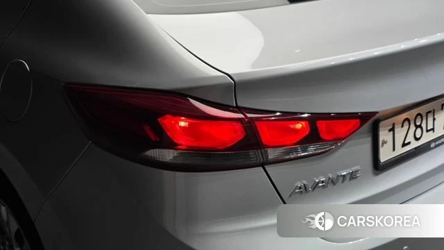 Hyundai Avante AD id 4620684 из Кореи 15