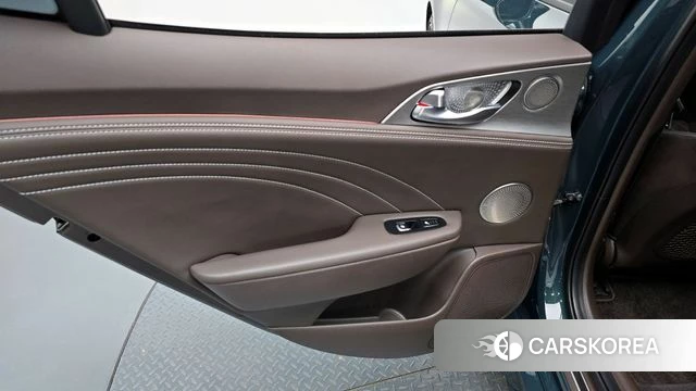 Kia Stinger Meister id 4230951 из Кореи 15