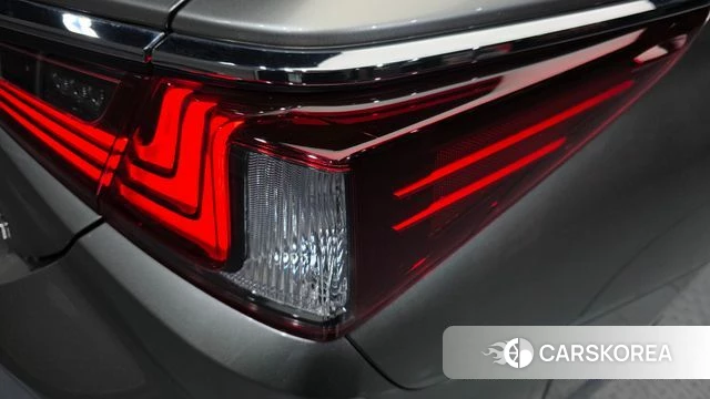 Lexus ES300h 7th generation id 4194156 из Кореи 15