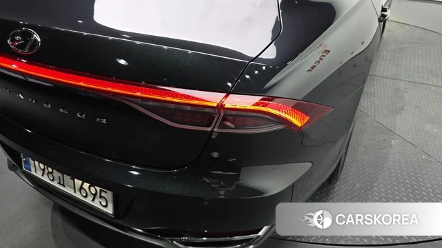 Hyundai The New Grandeur IG Hybrid id 4446280 из Кореи 15